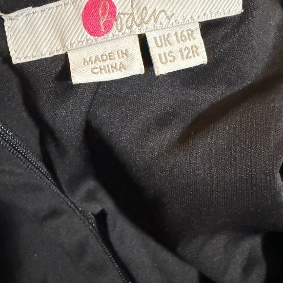 Boden Black and White Nature Print Jackard Long Sleeve Dress with cute bird prin - Picture 7 of 10